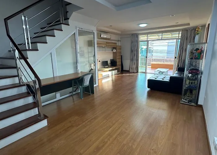Family House - Long In Bkk